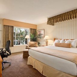 Chambre BEST WESTERN PLUS Carriage Inn Fotos