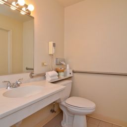 Zimmer BEST WESTERN Inn of St. Charles Fotos
