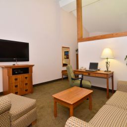 Zimmer BEST WESTERN PLUS Saddleback Inn & Conference Center Fotos