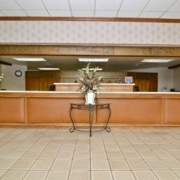 Hall BEST WESTERN PLUS Midway Hotel & Suites-Brookfield Fotos