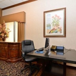 Hall BEST WESTERN PLUS Midway Hotel & Suites-Brookfield Fotos