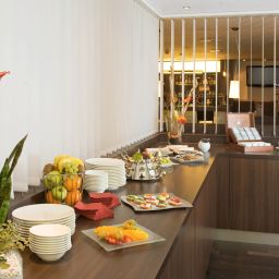 Buffet Park Inn by Radisson Fotos