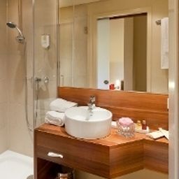 Badezimmer Astoria Salzburger Privathotels Fotos