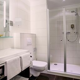 Salle de bains Mercedes Hotel & Apartments Fotos