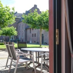 Burg Obbendorf Fotos