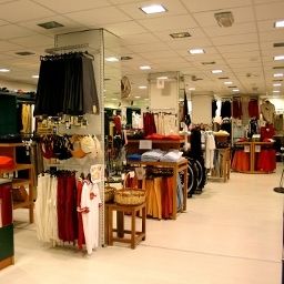 Shop Le Robinie Golf Resort Fotos