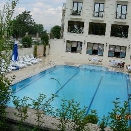 Pool Bayramoglu Resort1 Fotos