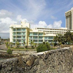 Фасад Hilton Caribe Fotos