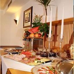 Buffet Salzweger Hof Fotos