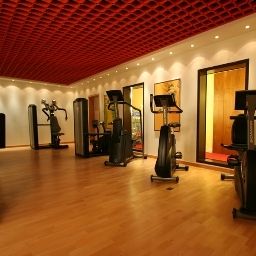 Fitness Derag Livinghotel Kanzler Fotos