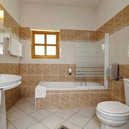 Cuarto de baño Gastland MO Conference Center Fotos