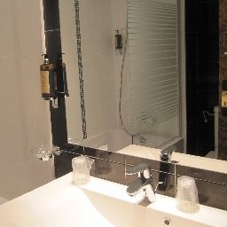 Camera da bagno L'Artist Hotel Fotos