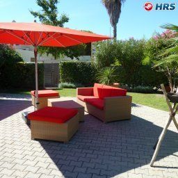 Jardin Kyriad - Nimes Ouest Fotos