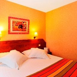 Chambre Kyriad - Nimes Ouest Fotos