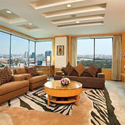 Suite Renaissance Riverside Hotel Saigon Fotos
