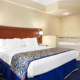 Номер Courtyard Ventura Simi Valley Fotos