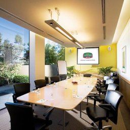 Номер Courtyard North Ryde Fotos