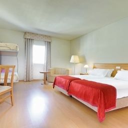 Habitación familiar TRYP Oporto Centro Hotel Fotos
