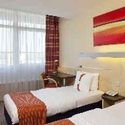 Habitación Holiday Inn Express BERLIN CITY CENTRE Fotos
