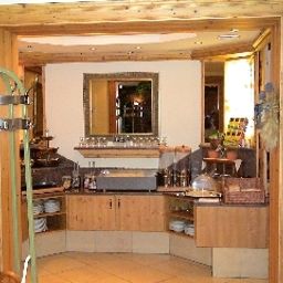 Buffet Rathausstüberl Weinlaubengasthof Fotos