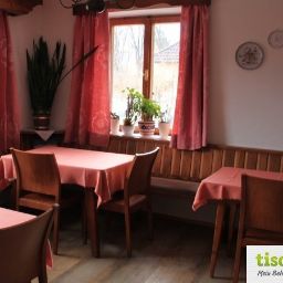 Sala śniadaniowa w restauracji Paula Pension Fotos