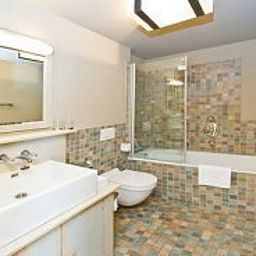 Badezimmer Princess Bergfrieden Fotos