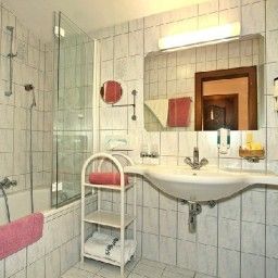 Cuarto de baño Pension Margit Fotos