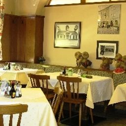 Sala de desayuno en el restaurante Fritz Matauschek Hotel Restaurant Fotos