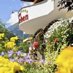 Exterior view Edenlehen Fotos
