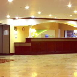 Hala Holiday Inn SADDLE BROOK Fotos