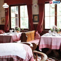 Breakfast room within restaurant Rhoenhaeuschen Fotos