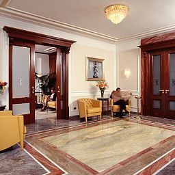 Hall Civita Fotos
