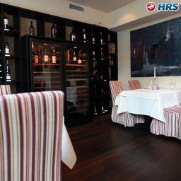 Sala colazione nel ristorante Schwan Hotel und Taverne Fotos