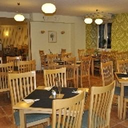 Breakfast room Wilanów Warszawa by DeSilva Fotos