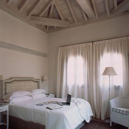 Interior view Palacio de los Navas Hotel Boutique Fotos