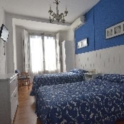  Valencia Hostal Fotos