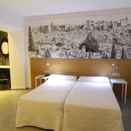 Atenas Hostal Granada