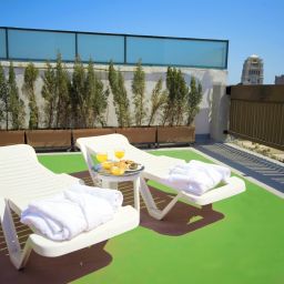Terrasse Adonis Plaza Fotos