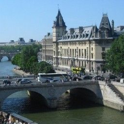  Les Rives de Notre Dame Fotos