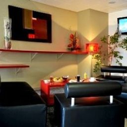 Reception Toulouse Airport ex Balladins Superior Toulouse Blagnac Fotos