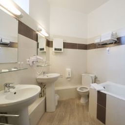 Room Adour Fotos