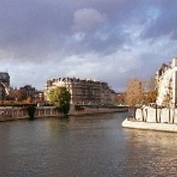  Le Petit Belloy Saint Germain Fotos