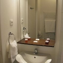 Camera da bagno Séjours & Affaires Paris Malakoff Apparthotel Fotos