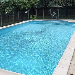 Piscine La Thomasse Logis Fotos