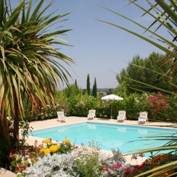 Pool Balladins Superior Royal Mirabeau Fotos