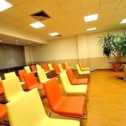 Tagungsraum Balladins Superior Royal Mirabeau Fotos