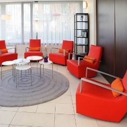 Холл Residhome Nancy Lorraine Apparthotel Fotos