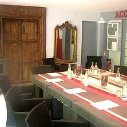Salle de séminaires de la Chapelle Logis Fotos