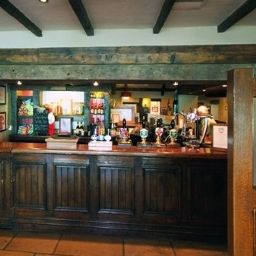 Bar Castle Good Night Inns Fotos