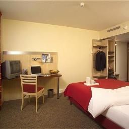 Номер Holiday Inn PARIS- CH. DE GAULLE AIRPORT Fotos